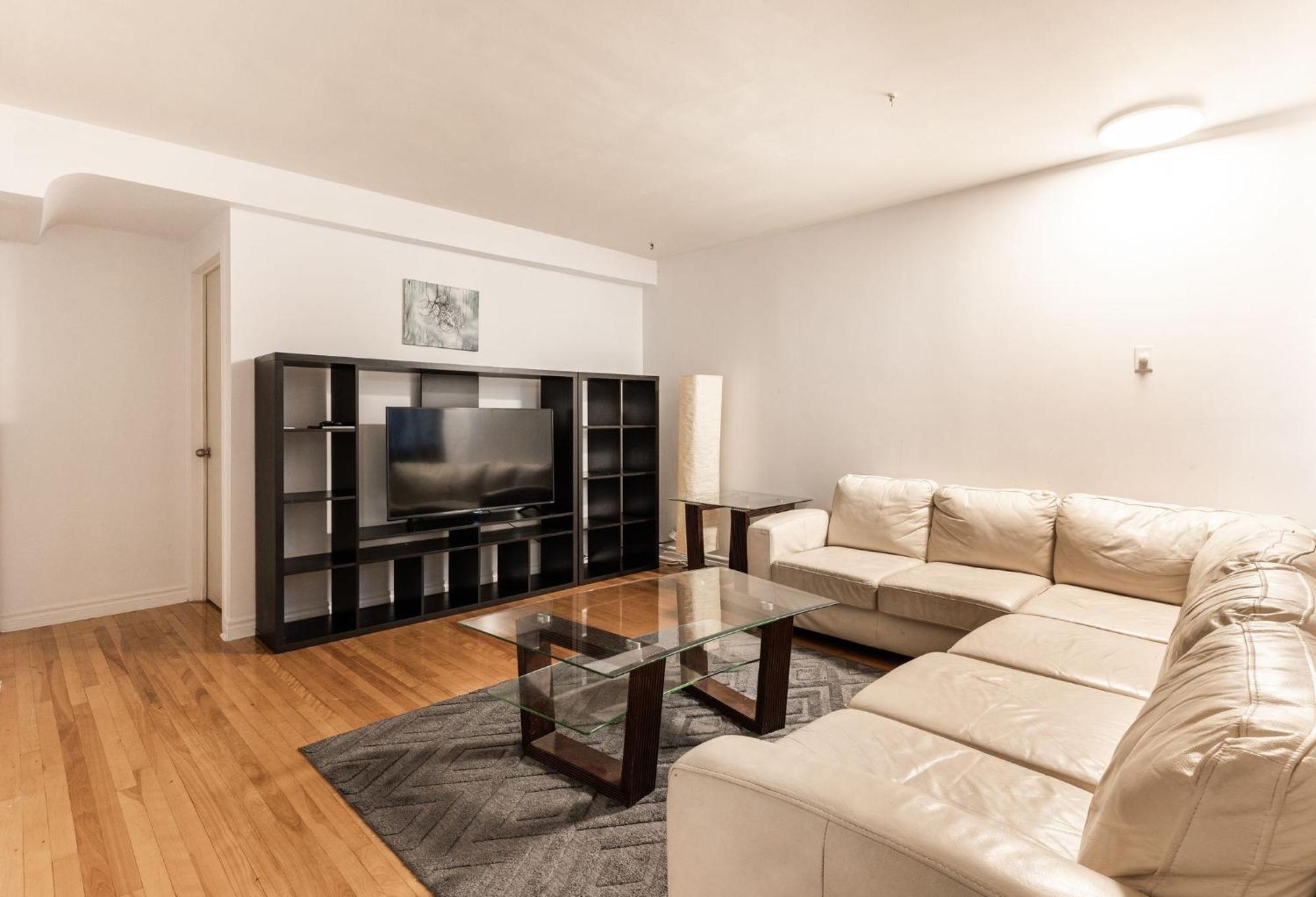 Grand 4 - 335 Apartment